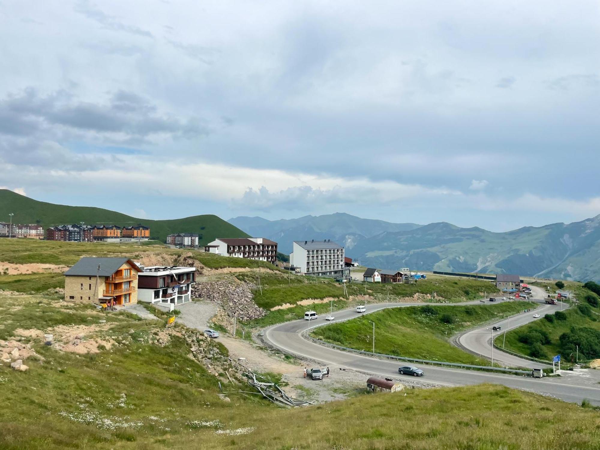 Rezohut Hotel Gudauri Exterior photo